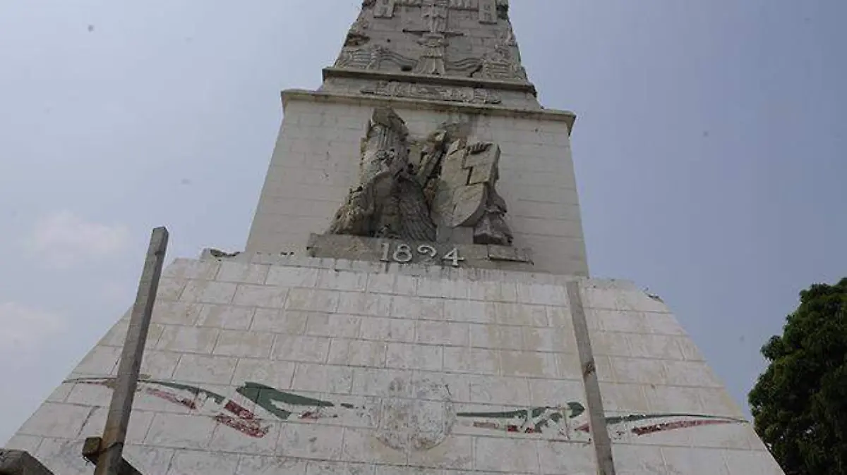 En completo abandono Monumento anexion Chiapas a Mexico AEG AEG (10)